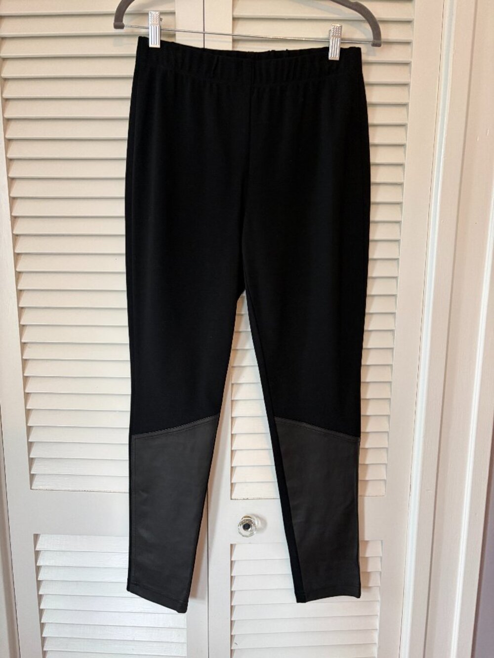 St. John women's ponte pants 6 leather trim black skinny